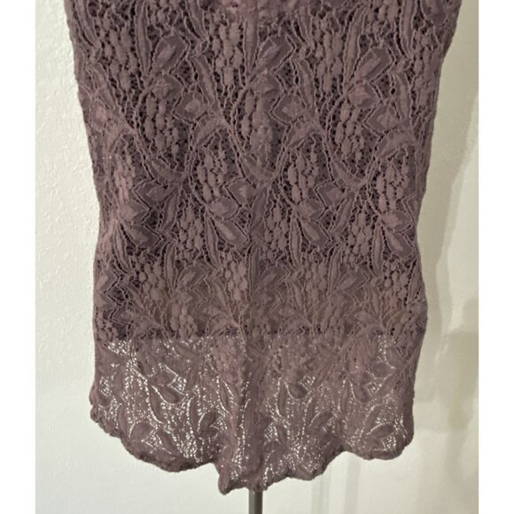 American Eagle Outfitters Jr.s/Women Size Small Top Sleeveless Blouse Floral - Picture 9 of 9